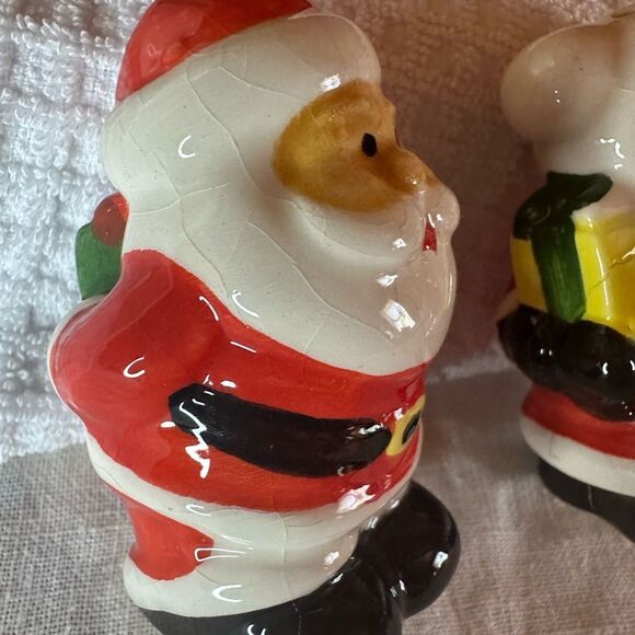 Santa and Snowman Salt and Pepper Shakers - Picture 5 of 7